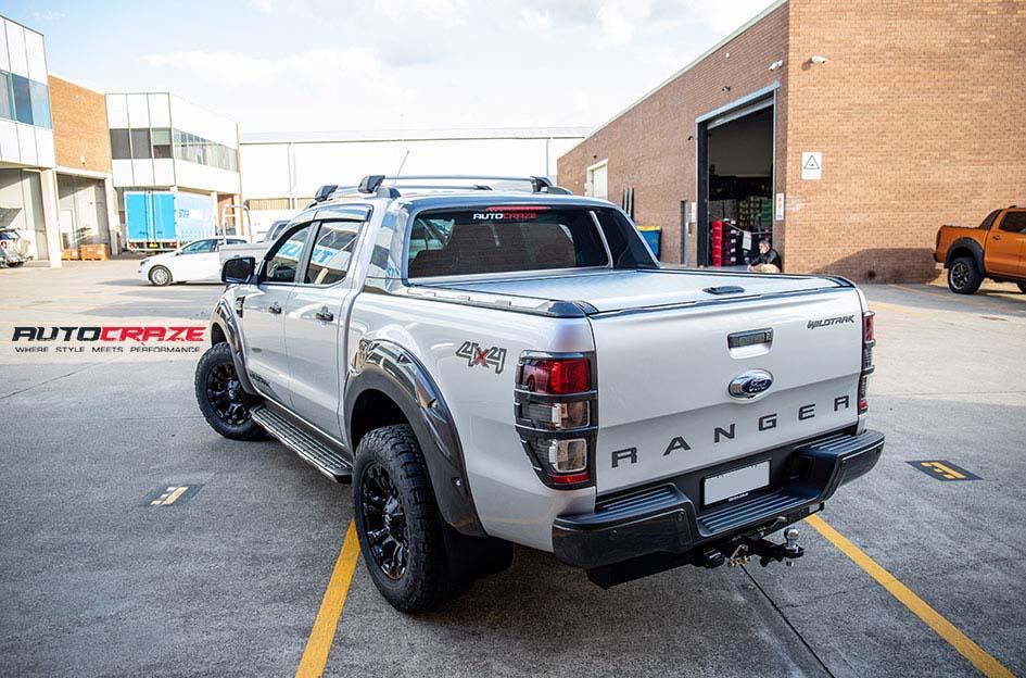 FORD-RANGER-VAPOR-MATTE-BLACK